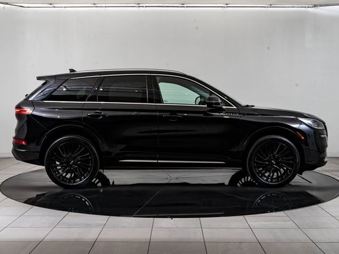 Used 2022 Lincoln Corsair Reserve w/ Equipment Group 201A image 11