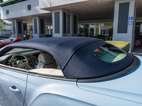 Used 2025 Bentley Continental GT Speed image 31