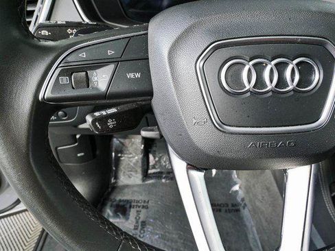 Used 2022 Audi Q5 2.0T Premium Plus w/ Premium Plus Package AWD/4WD image 12