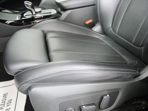 Used 2024 BMW X3 xDrive30i image 10