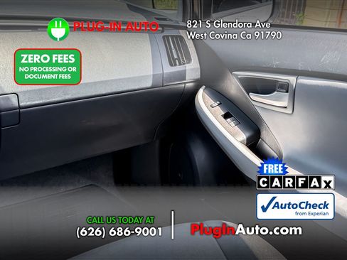 Used 2015 Toyota Prius Four FWD image 16
