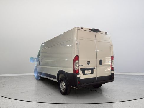 Used 2023 RAM ProMaster 2500 FWD image 9