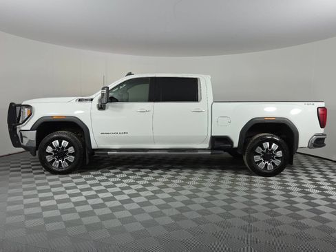 Used 2022 GMC Sierra 2500 SLE w/ SLE Value Package; AWD/4WD image 5