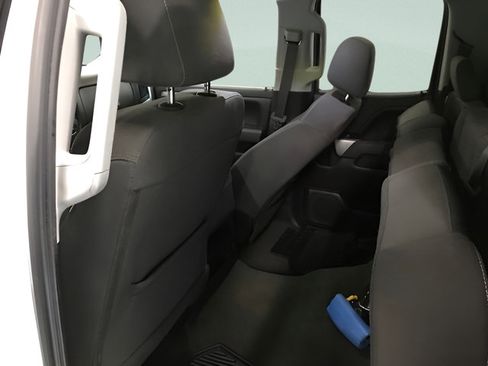 Used 2018 Chevrolet Silverado 1500 LT w/ All Star Edition AWD/4WD image 9