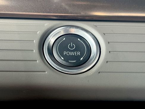 New 2025 GMC Hummer EV 2X w/ LPO, Dark Essentials Package AWD/4WD image 40