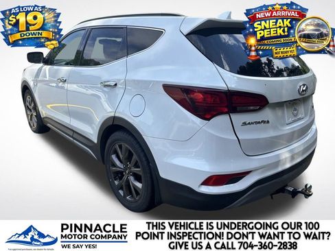 Used 2018 Hyundai Santa Fe Sport AWD/4WD image 3