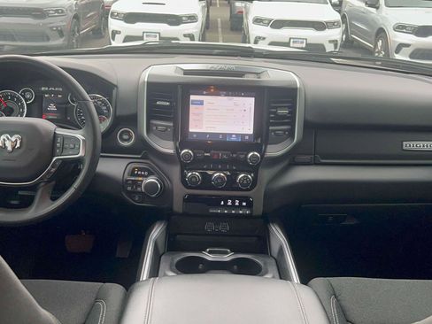 Used 2025 RAM 1500 Big Horn AWD/4WD image 28