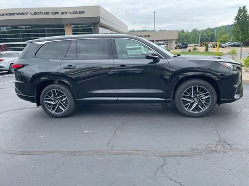 New 2026 Lexus TX 350 AWD image 2