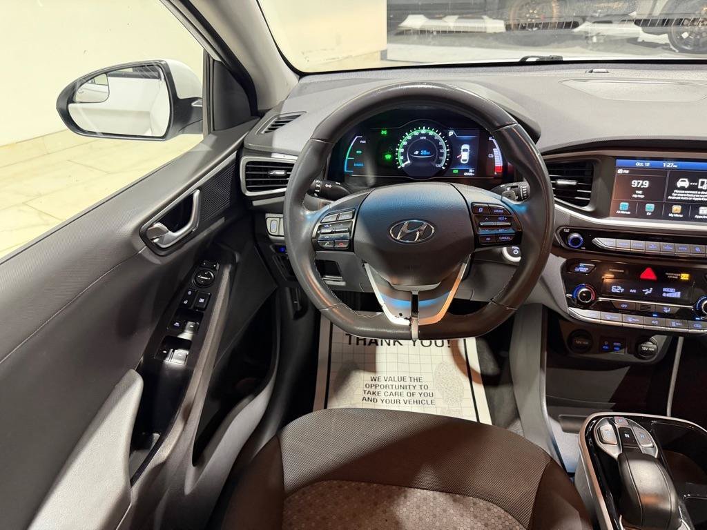 Used 2019 Hyundai Ioniq Electric FWD image 22