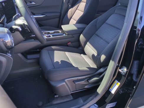 New 2026 Chevrolet Equinox LT image 43