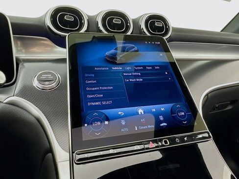 New 2026 Mercedes-Benz GLC 300 image 19