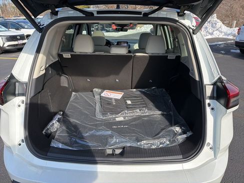 New 2026 Nissan Rogue SV AWD/4WD image 26