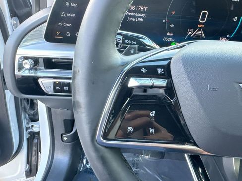 Used 2025 Cadillac Lyriq Luxury w/ LPO, Floor Liner Package image 17