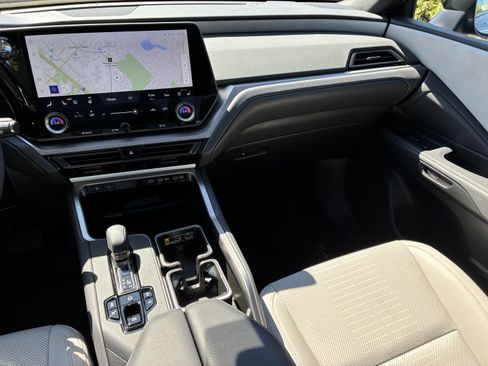 Used 2025 Lexus TX 350 AWD w/ Technology Package image 19