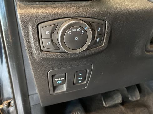 Used 2020 Ford F150 XLT w/ Equipment Group 302A Luxury image 18