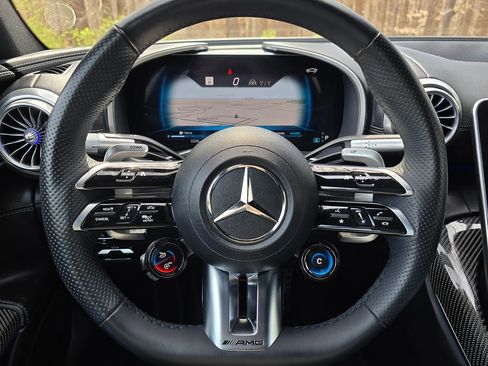 Used 2023 Mercedes-Benz SL 43 AMG image 40