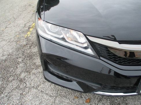 Used 2016 Honda Accord LX-S image 25