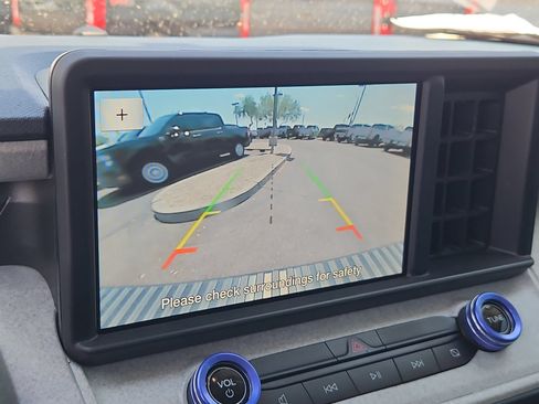 Used 2022 Ford Maverick XLT FWD image 19