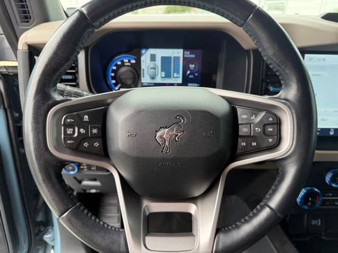 Used 2022 Ford Bronco Wildtrak image 13