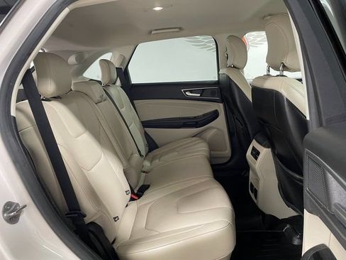 Used 2019 Ford Edge Titanium AWD/4WD image 21