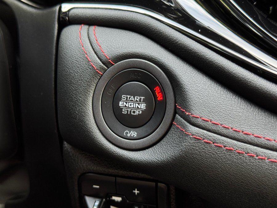Used 2024 Dodge Durango AWD R/T w/ BLACKTOP PKG image 76