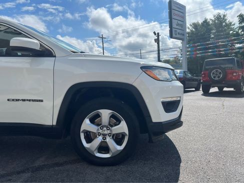 Used 2018 Jeep Compass Latitude image 5