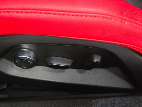 Used 2024 Chevrolet Corvette Stingray Premium Conv image 34