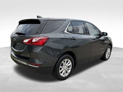 Used 2019 Chevrolet Equinox LT w/ Driver Convenience Package FWD image 17