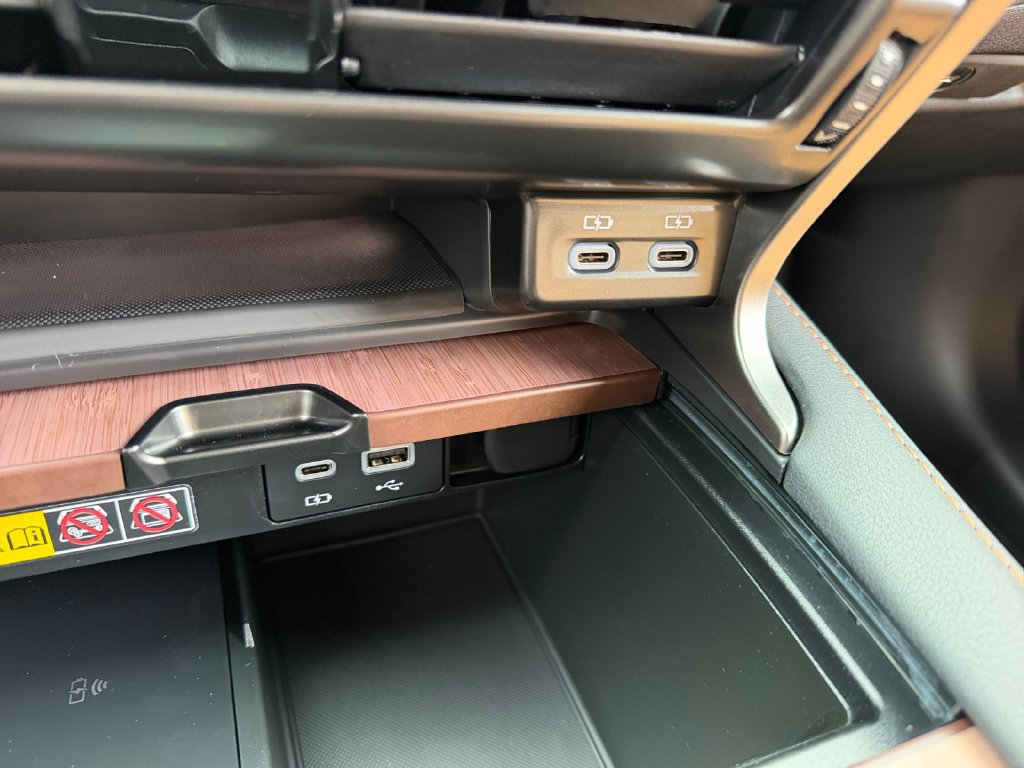 New 2026 Lexus RX 350h AWD/4WD image 20