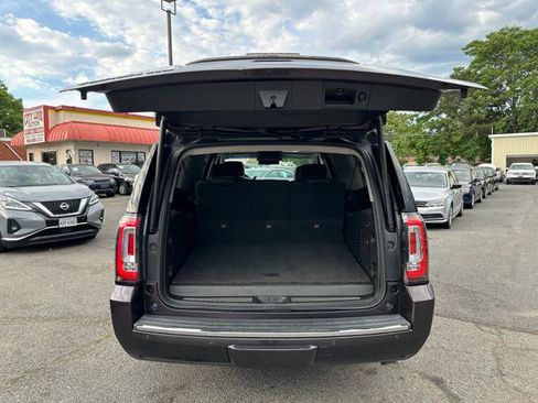 Used 2015 GMC Yukon XL Denali w/ Touring Package AWD/4WD image 16