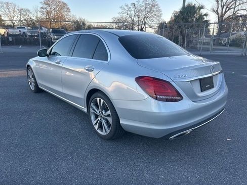 Used 2020 Mercedes-Benz C 300 Sedan image 3