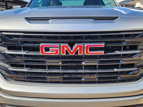 New 2026 GMC Sierra 1500 Elevation AWD/4WD image 10