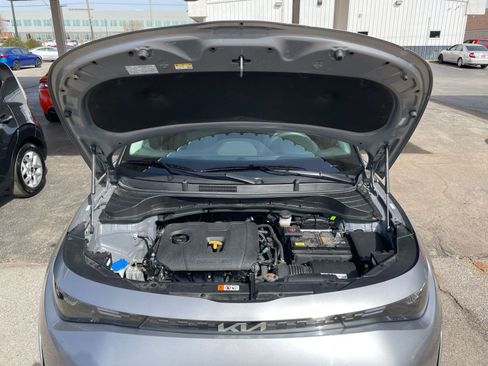 Used 2025 Kia Soul LX w/ LX Technology Package image 30