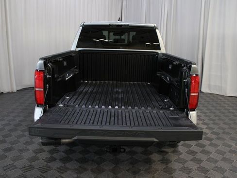 Used 2025 Toyota Tacoma Limited image 7