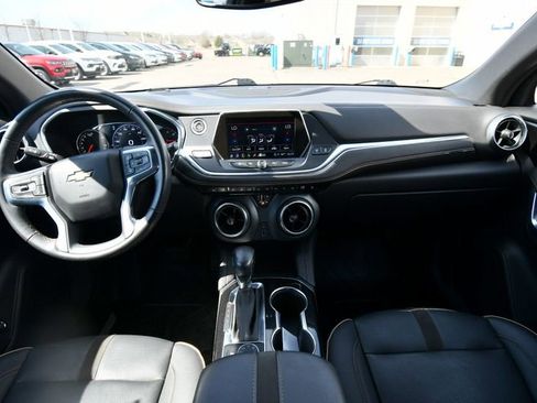 Used 2022 Chevrolet Blazer Premier w/ LPO, Black Accent Package image 6
