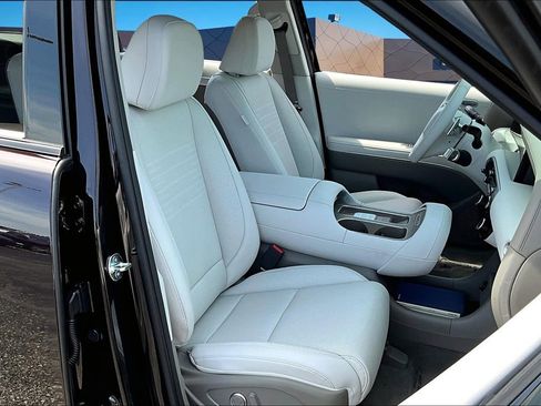 New 2026 Hyundai Palisade Limited image 8