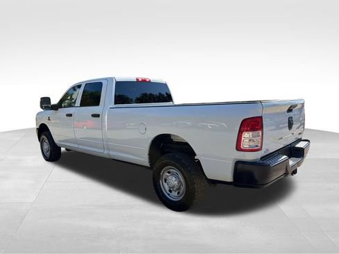 Used 2023 RAM 2500 Tradesman w/ Convenience Group AWD/4WD image 5