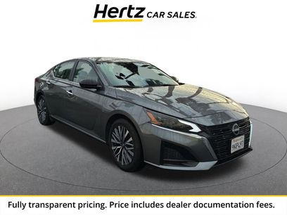 Used 2025 Nissan Altima 2.5 SV