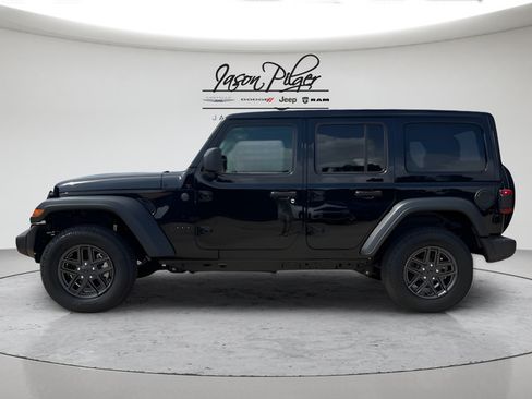 Used 2025 Jeep Wrangler Unlimited Sport AWD/4WD image 6