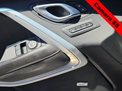 Used 2018 Chevrolet Camaro SS w/ Redline Edition RWD image 30