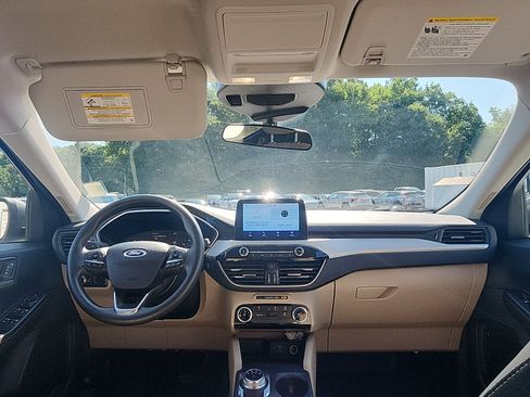Used 2022 Ford Escape SE AWD/4WD image 24