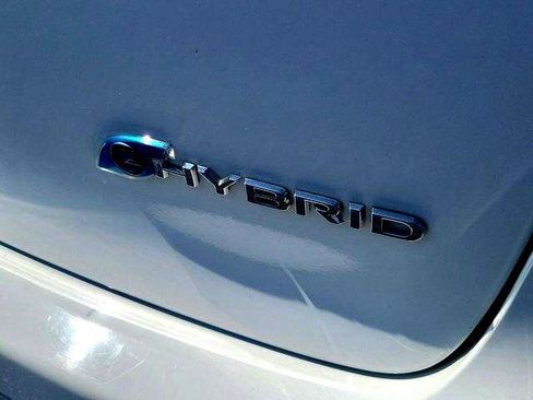 Used 2018 Chrysler Pacifica Touring Plus image 6