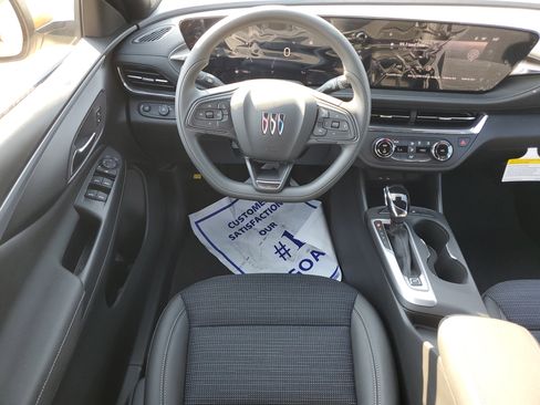 New 2025 Buick Envista Preferred image 15
