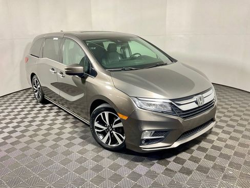 Used 2019 Honda Odyssey Elite image 9