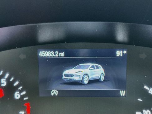 Used 2022 Ford Escape S FWD image 8
