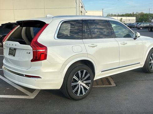 Certified 2025 Volvo XC90 B6 Plus AWD/4WD image 29