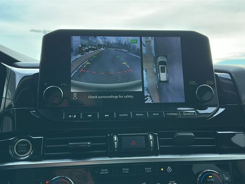 Certified 2022 Nissan Pathfinder SL image 19