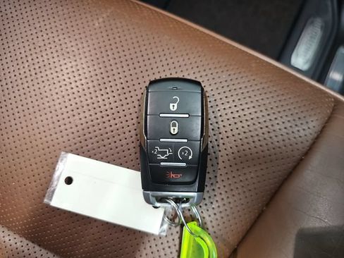 Used 2022 RAM 1500 Limited w/ Trailer Tow Group AWD/4WD image 26