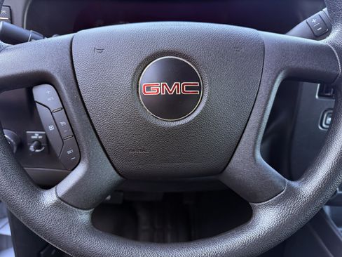 Used 2025 GMC Savana 2500 w/ Driver Convenience Package RWD image 18