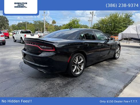 Used 2016 Dodge Charger R/T RWD image 5